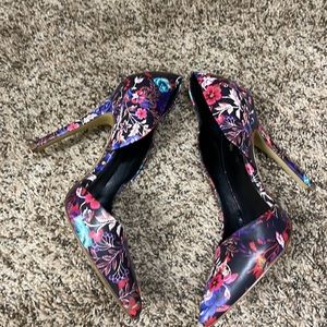 Bebe Barely worn high heels